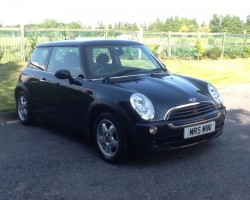 Kimberley chose this to be her first MINI & we added bluetooth to keep her safe on the phone too – 2005 MINI One in BLACK – WITH AIR CON & UPGRADED ALLOY WHEELS