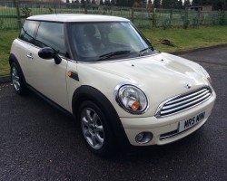 Marianna has chosen this 2008 MINI One 1.4 In Pepper White with Half White Leather