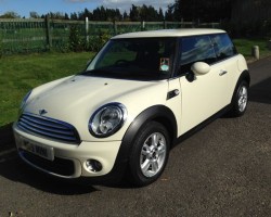 2011 MINI ONE In Pepper White with LOW MILES 14K