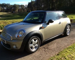 This MINI Is going to be Emily’s first Car – Fingers crossed for your test Emily….2010/60 MINI One In Sparkling Silver with Pepper Pack & more