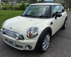 Lisa has chosen “”MINI Lottie””  –  DEPOSIT TAKEN 2008/58 Pepper White MINI Hatchback With Pepper Pack & Low Miles & the 1.4 Engine