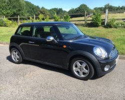 2010 MINI Cooper AUTOMATIC in Midnight Black