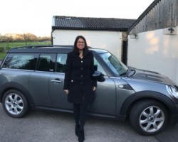 Sapna has chosen this 2010 MINI Clubman 1.6 Cooper Graphite Automatic with Low Miles & in Fantastic Condition