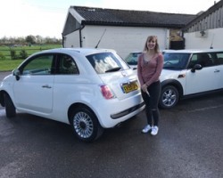 Robyn has chosen this 2009 Fiat 500 1.2 Lounge In Superb Condition with LOW MILES & FULL SERVICE HISTORY