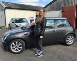 Harriet & Sian have chosen this 2006 MINI Cooper Park Lane 1.6 Auto With Full Leather Heated Seats