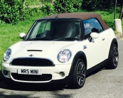 Sarah has chosen this 2010 MINI Cooper S Convertible 1.6 Pepper White Chili Pack