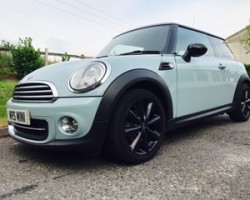 Jasmine has chosen this 2011 / 61 MINI Cooper with Chili Pack in Ice Blue with Low Miles & Full Service History