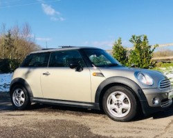 Off to Penzance for this 2008 MINI One in Sparkling Silver with HUGE Spec Including Full Leather Heated Seats, Sunroof & Full MINI Service History & ONE OWNER FROM NEW