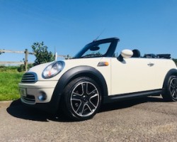 2010 MINI Cooper Convertible in Pepper White with Chili Pack & Half White Leather with LOW MILES