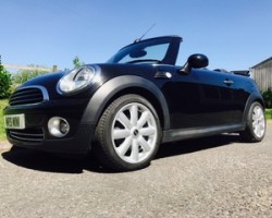 Judith chose this first in 2018 then we sold it again to Emily in 2020 …….2010 MINI Cooper Automatic with Chili Pack in Black with High Spec