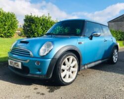 Martin has chosen & paid his deposit for this 2004 MINI Cooper S in Electric Blue with Chili Pack