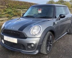 Katie has paid her deposit on this 2010 MINI One Graphite 1.6 with JCW bodykit, Full Leather & 17″ Alloy wheels + Bluetooth