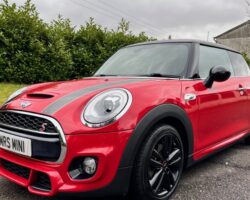 2017 Mini Cooper S Automatic with John Cooper Works Aerodynamic Kit