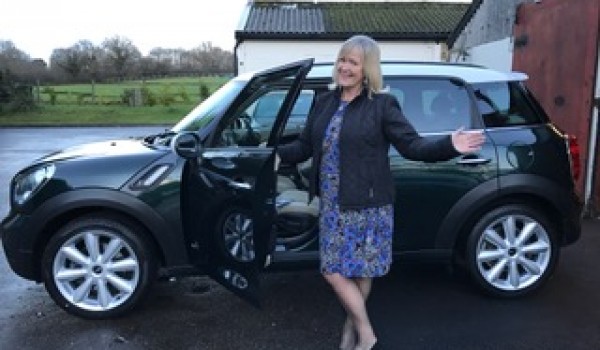 Debbie & Roy have chosen this 2011 MINI Countryman Cooper S All 4 Chili Pack In Oxford Green Metallic