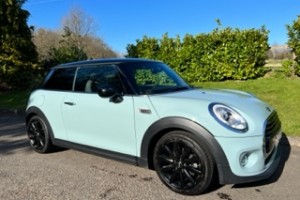 Rare 2018 Mini Cooper Automatic in Ice Blue with Loads of Extras & Full Service History
