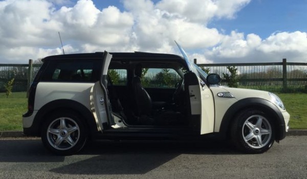 Eleanor chose this 2007 / 57 MINI Cooper Clubman with Chili Pack in Pepper White with Double Glass Panoramic Electric Sunroof & Bluetooth