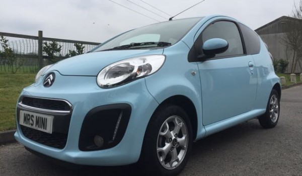 Emily’s Going to past her test in this. 2013 Citroen C1 1.0 VTR+ 3 Door In Baby Blue