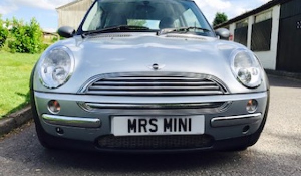 Surprise for a lucky lady !!  2003 MINI One Auto 1.6 Pure Silver Metallic