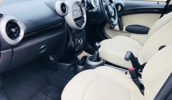 2011 MINI Cooper S All 4 Countryman In Black with Cream Leather