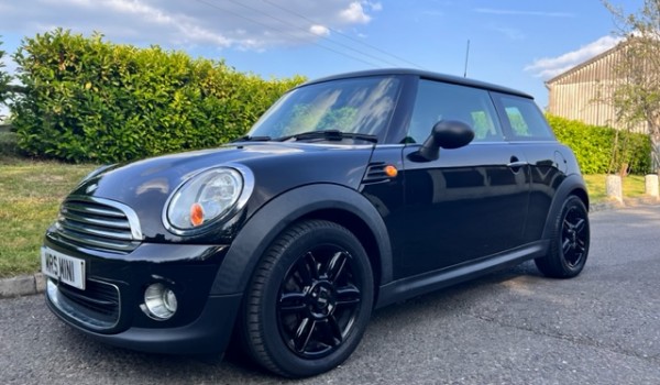 2012 MINI One in Black with Pepper Pack & Service History