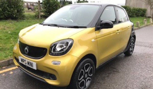 2015 / 64 Smart Forfour 1.0 PRIME (s/s) with 5 Doors In Stunning Yellow