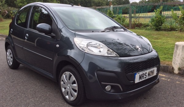 2013 Peugeot 107 1.0 12v Active 5dr in Grey – STUNNING with 25K miles