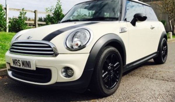 2013 / 63 MINI One In Ice Blue with Low Miles & Bluetooth too