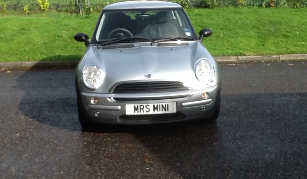 2003 MINI ONE – Low Miles of her Age