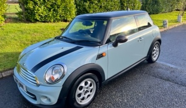 2013 MINI Cooper Automatic in Ice Blue with low miles & SAT NAV