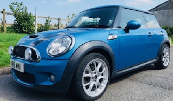 Pete & Debbie chose MILO THE MINI to take home – she’s a 2010 MINI Cooper S with Chili Pack & Very Low Miles