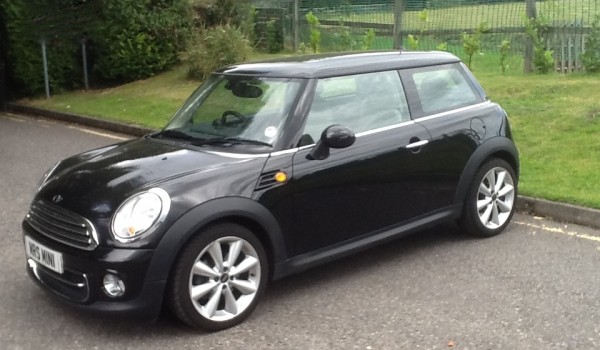 Sarah-Jane is “Pammy” & we have tinted the rear windows for her too…   2010 /60 MINI COOPER with HIGH SPEC WHITE LEATHER SEATS & so much more