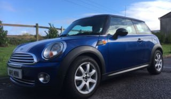 2007 MINI One Lightening Metallic Blue With Pepper Pack