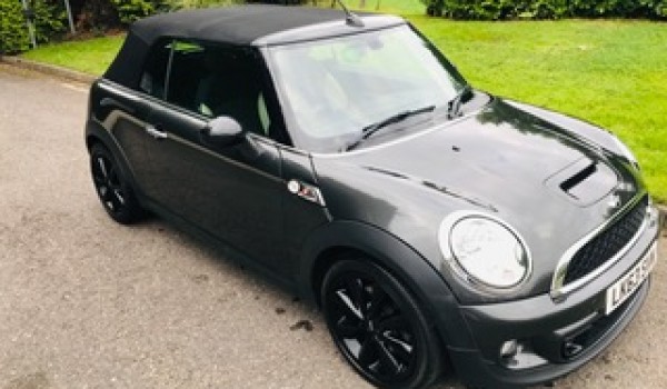 2013 Mini Cooper S Convertible in Eclipse Grey with Chili Pack