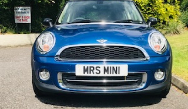 Chris & Kirsty chose this 2012/62 MINI Cooper in Lightening Blue with CHILI Pack & Low Miles