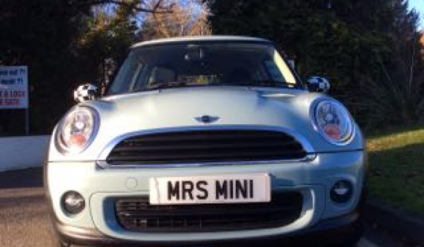 This lucky MINI is off to live with India….2012 MINI One Automatic 1.6 Sport Ice Blue Low Miles 26K