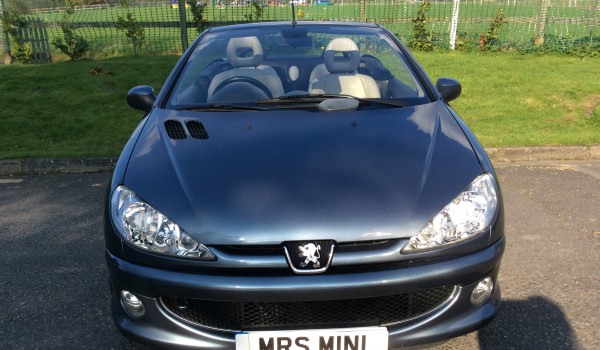 Chloe chose this 2005 Peugeot 206 2.0 16v Allure 2dr