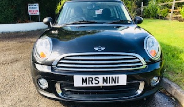 Fran’s first car will be this 2011 MINI One Auto in Black with Full Service History & Bluetooth