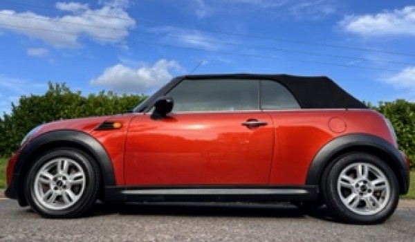 Marion chose this 2010 Mini Cooper Convertible Auto with Heated Seats Cruise & Chili Pack