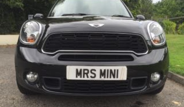 How cute are our customers !!  This young lady has chosen a new chariot for her mum…..2013 / 63 MINI Countryman Cooper S with Big Spec and Low Miles