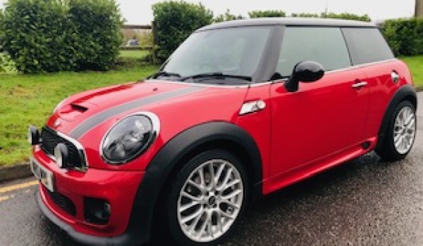 Caroline chose this 2014 Mini Cooper S with John Cooper Works Aerobodykit & High Spec