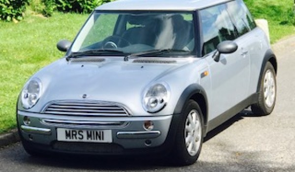 Surprise for a lucky lady !!  2003 MINI One Auto 1.6 Pure Silver Metallic