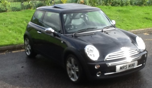 Now Called “Charlie” YOU’RE ONLY SUPPOSED TO BLOW THE BLOODY DOORS OFF…..   2005 MINI ONE – HIGH SPEC 1 OWNER FROM NEW