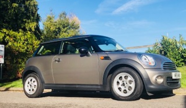 2013 MINI Cooper In Velvet Silver with just 25K miles & Panoramic Sunroof