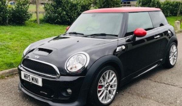 2013 MINI JOHN COOPER WORKS – BIG SPEC & GOOD SERVICE HISTORY