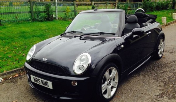 Sean chose this 2007 / 57 MINI One Convertible with John Cooper Works Bodykit in Black