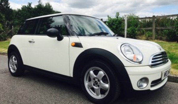 Nikki has chosen this 2010 MINI One AUTOMATIC in Pepper White with Low Miles 30K with PEPPER PACK