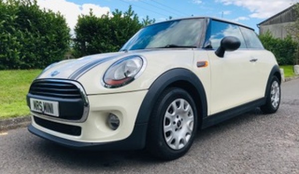 2016 MINI One In Pepper White with Bluetooth & Low Miles