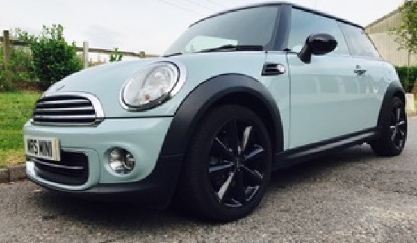 Jasmine has chosen this 2011 / 61 MINI Cooper with Chili Pack in Ice Blue with Low Miles & Full Service History