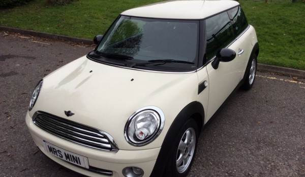 Hayley has decided this is the MINI for her….     2008 MINI One 1.4 Pepper Pack – White  **LOW MILES**