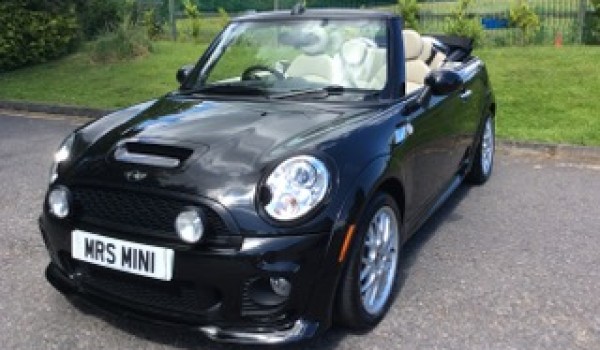 Too Late – she’s gone !!   2010 / 60 MINI Cooper S Convertible in Black with Full Cream Leather Sports Seats
